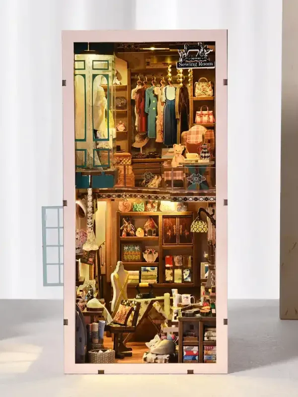 100000076 Sewing Room DIY Book Nook Kit
